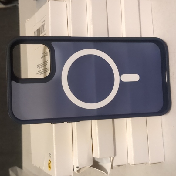 iPhone Cases | Brand New - Picture 7 of 8